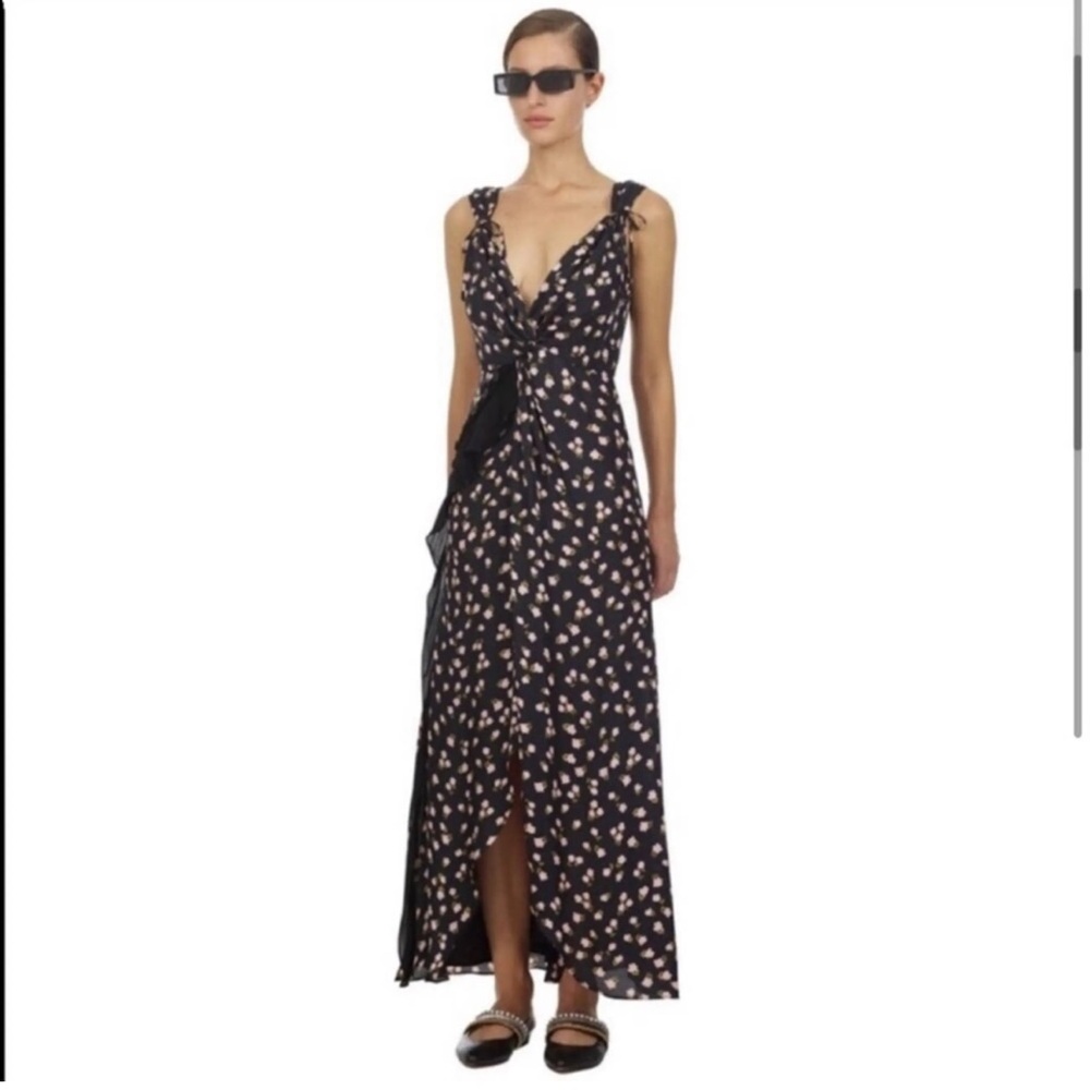 Elegant Floral Maxi Dress - Picture 2 of 16